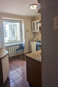 Продажа четырехкомнатной квартиры в Львове, на ул. Павла Тычины, район Замарстынов фото 2 Продажа четырехкомнатной квартиры в Львове, на ул. Павла Тычины, район Замарстынов фото 2