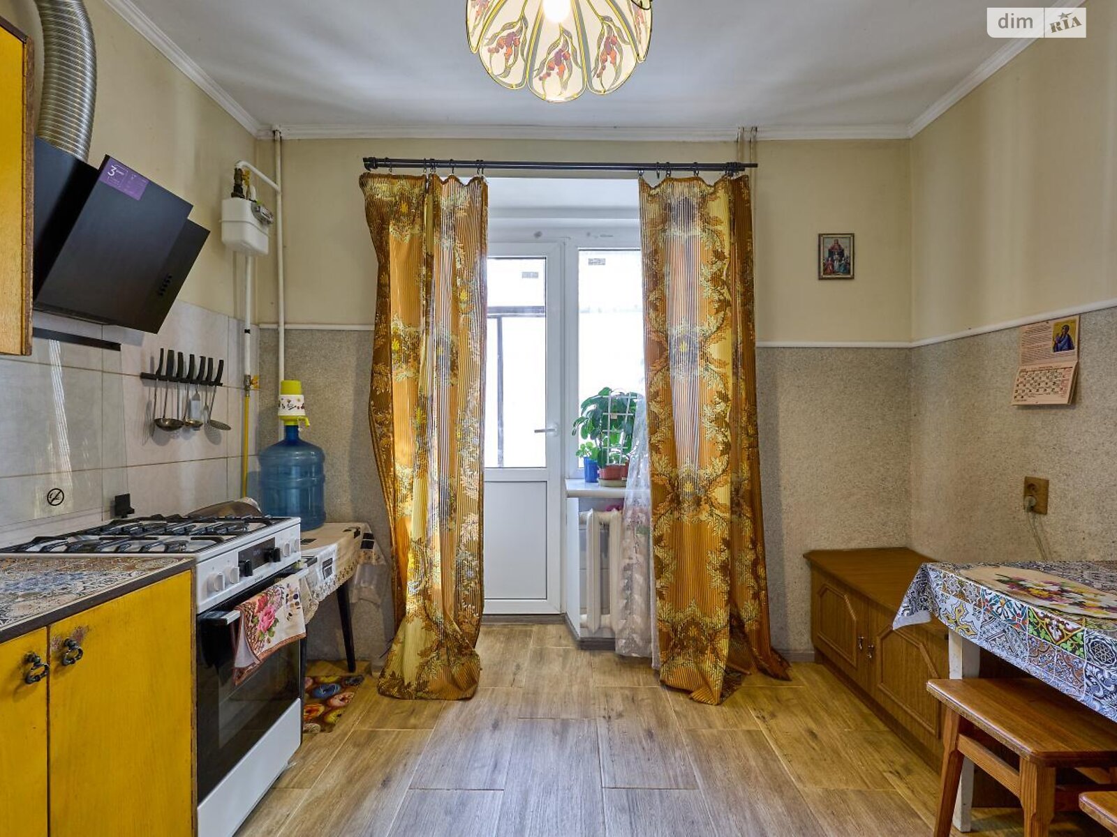 Продаж чотирикімнатної квартири в Львові, на вул. Джона Леннона 33, район Збоїща фото 1