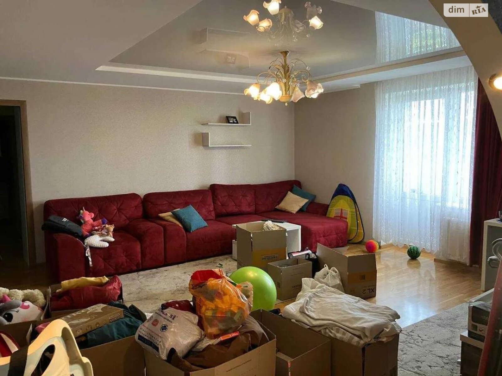 Продаж трикімнатної квартири в Львові, на вул. Хмельницького Богдана 275, район Збоїща фото 1 Продаж трикімнатної квартири в Львові, на вул. Хмельницького Богдана 275, район Збоїща фото 1