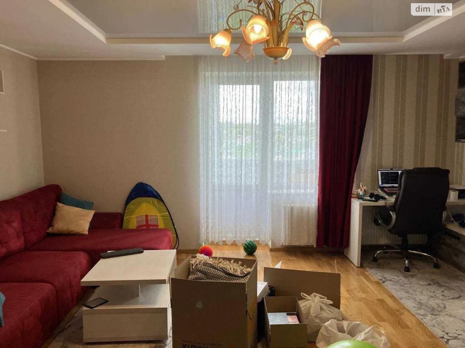 Продаж трикімнатної квартири в Львові, на вул. Хмельницького Богдана 275, район Збоїща фото 1 Продаж трикімнатної квартири в Львові, на вул. Хмельницького Богдана 275, район Збоїща фото 1