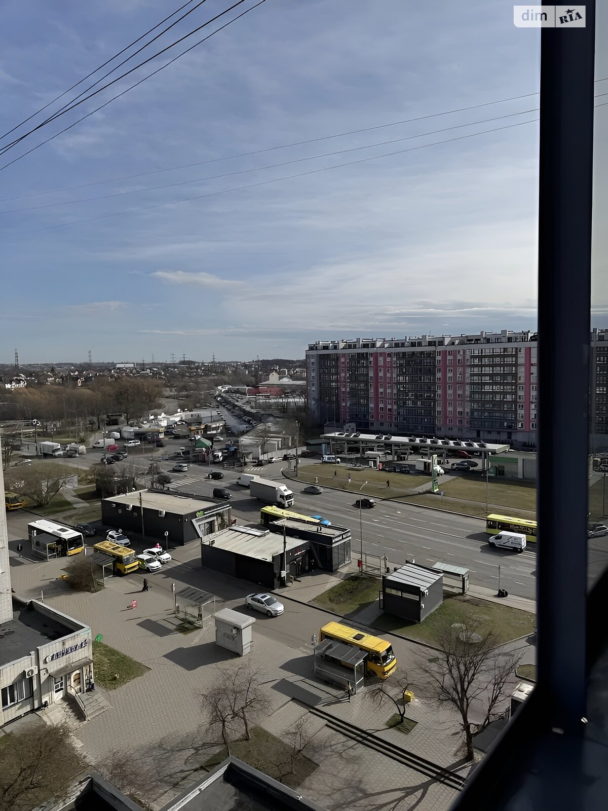 Продаж трикімнатної квартири в Львові, на вул. Хмельницького Богдана 271, район Збоїща фото 1 Продаж трикімнатної квартири в Львові, на вул. Хмельницького Богдана 271, район Збоїща фото 1