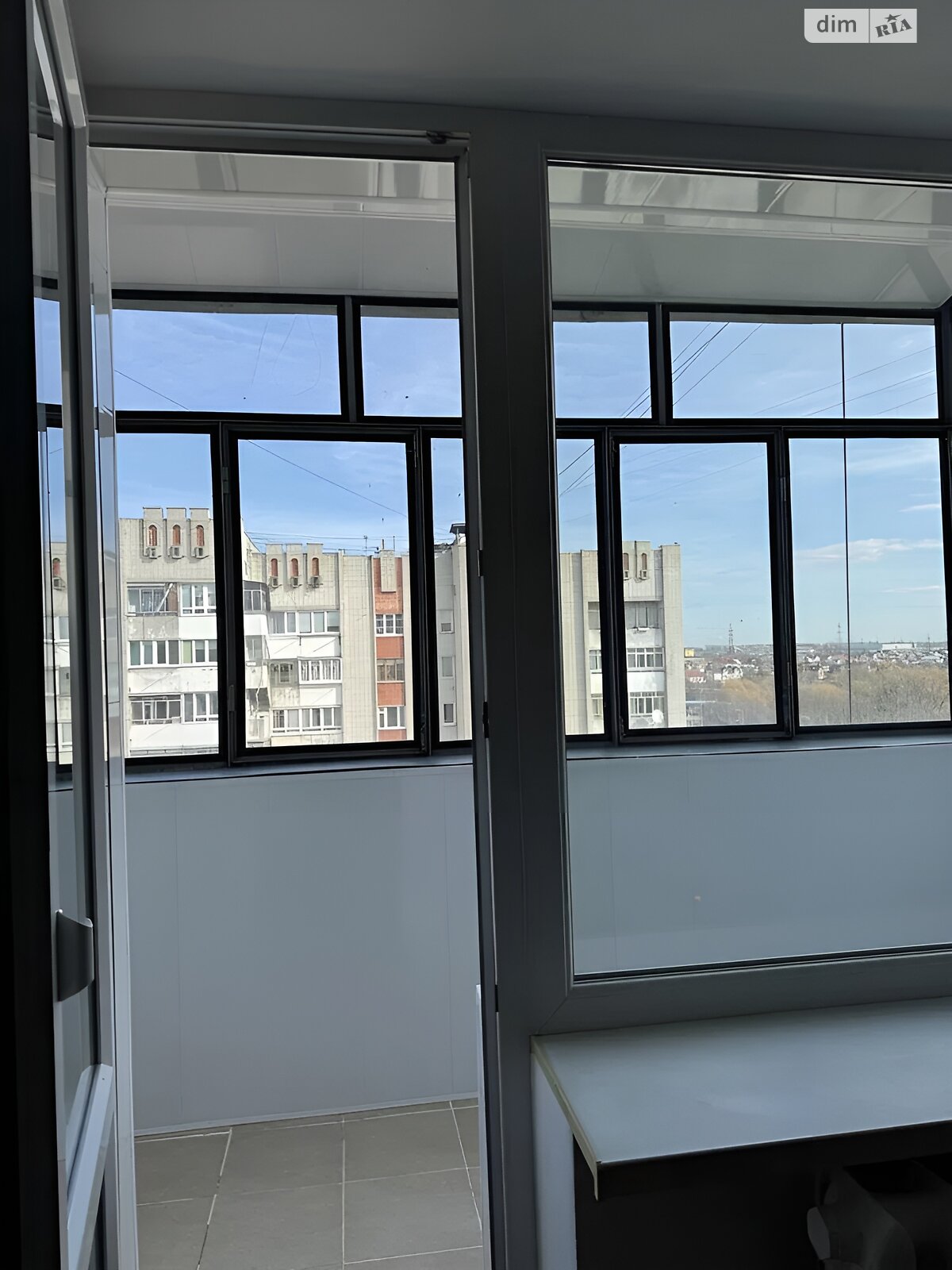Продаж трикімнатної квартири в Львові, на вул. Хмельницького Богдана 271, район Збоїща фото 1 Продаж трикімнатної квартири в Львові, на вул. Хмельницького Богдана 271, район Збоїща фото 1