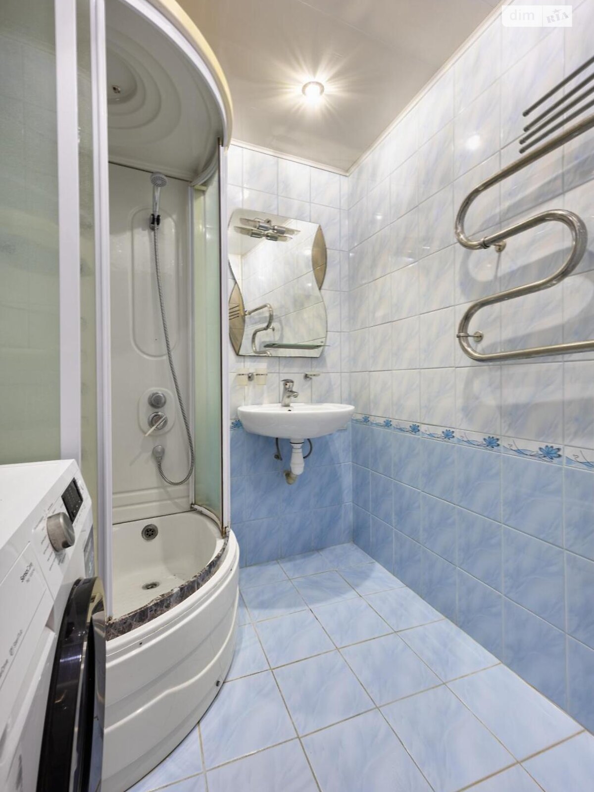 Продажа трехкомнатной квартиры в Львове, на ул. Хмельницкого Богдана, район Збоища фото 1