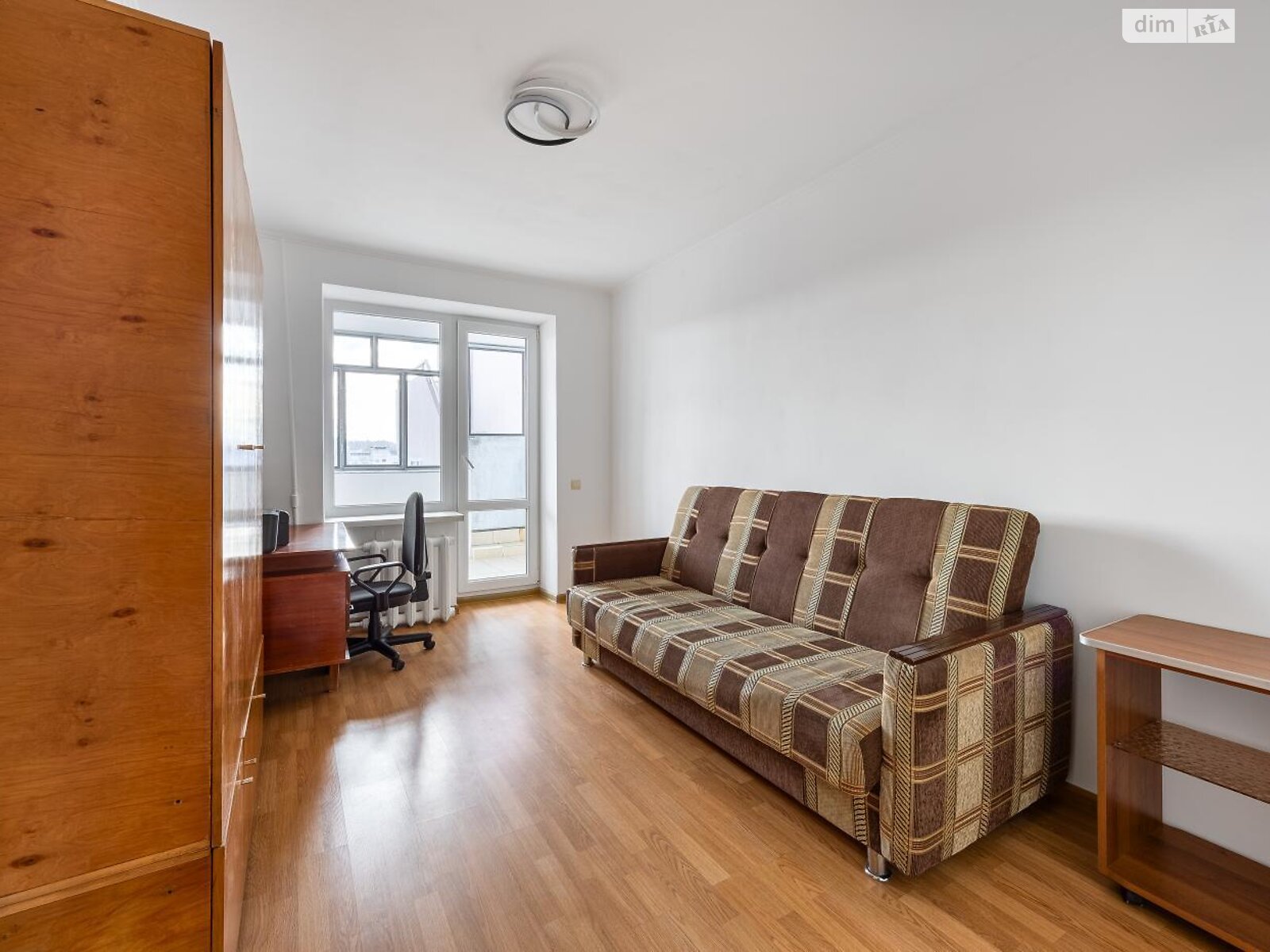 Продаж трикімнатної квартири в Львові, на вул. Хмельницького Богдана 271, район Збоїща фото 1