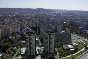 Продаж однокімнатної квартири в Львові, на вул. Очеретяна 31, район Збоїща фото 2