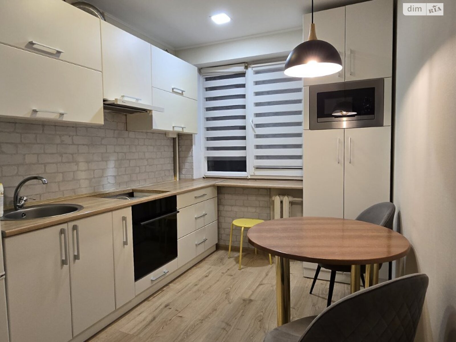 Продажа двухкомнатной квартиры в Львове, на ул. Миколайчука, район Збоища фото 1