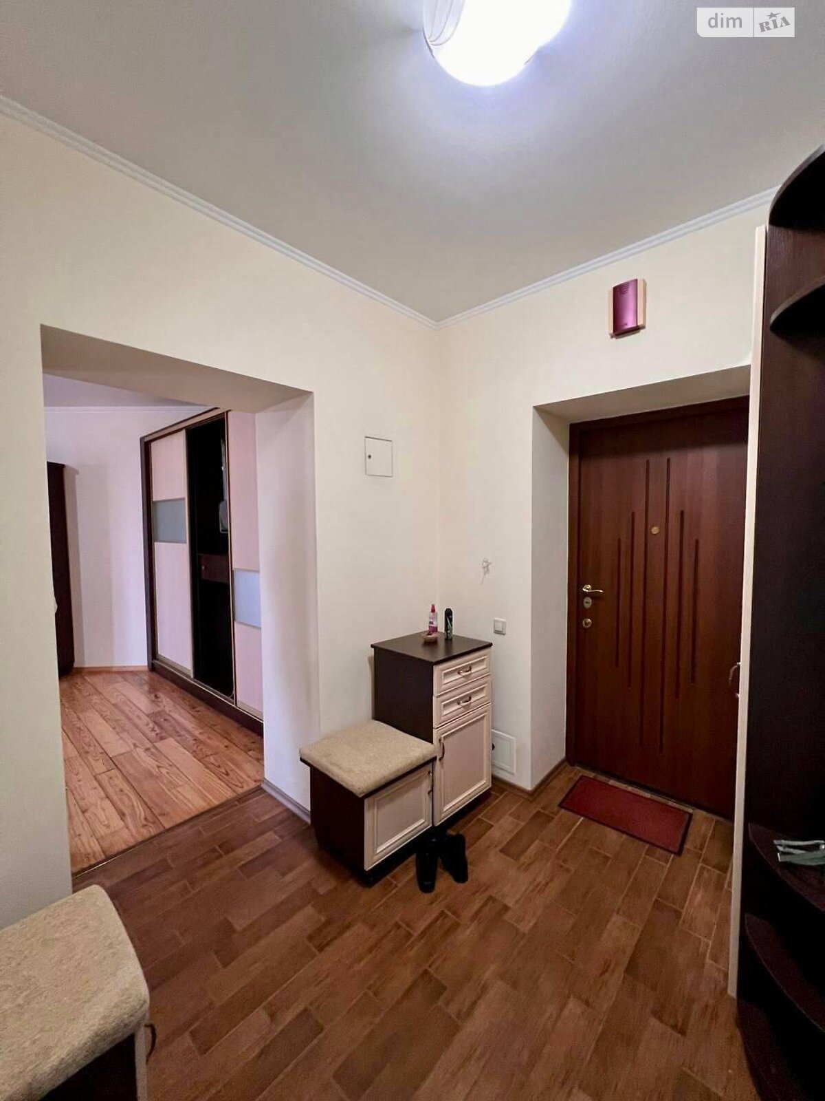 Продаж однокімнатної квартири в Львові, на вул. Плугова 8А, район Збоїща фото 1