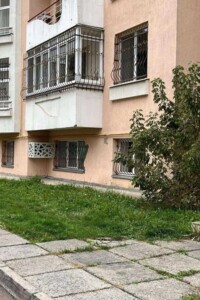 Продажа трехкомнатной квартиры в Львове, на ул. Плуговая 5, район Збоища фото 2