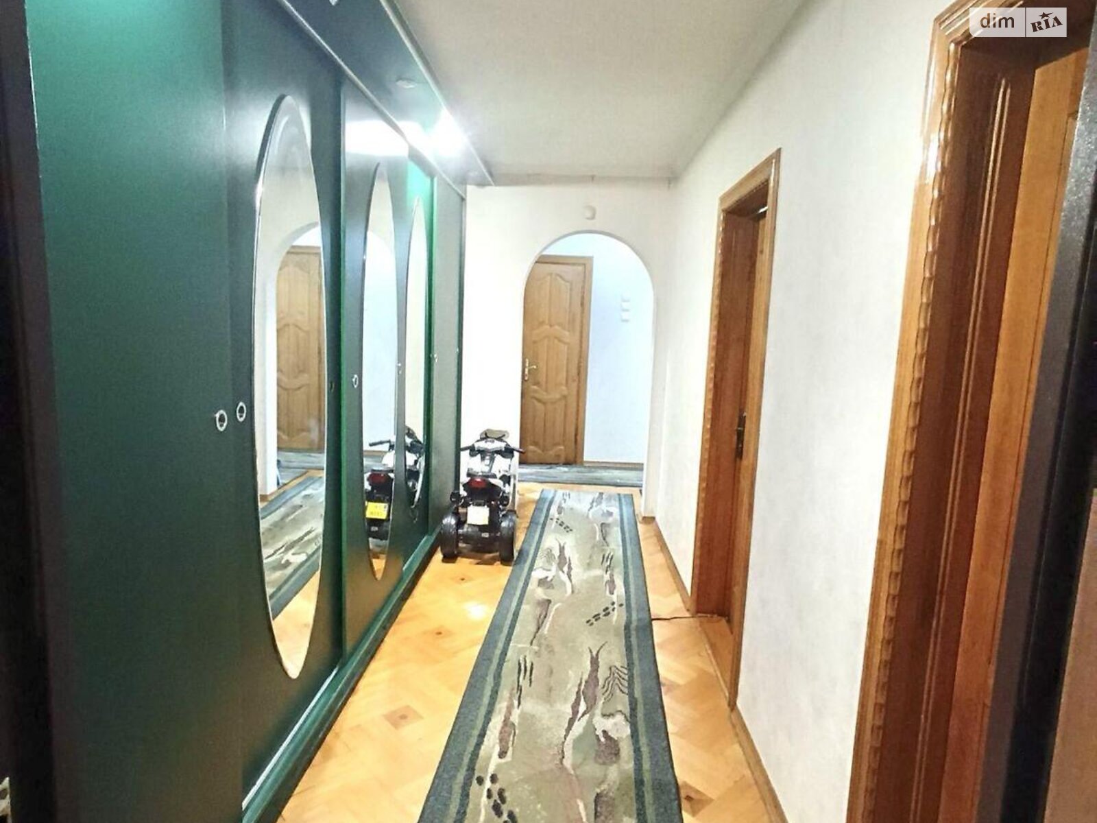 Продаж трикімнатної квартири в Львові, на вул. Творча, район Збоїща фото 1 Продаж трикімнатної квартири в Львові, на вул. Творча, район Збоїща фото 1