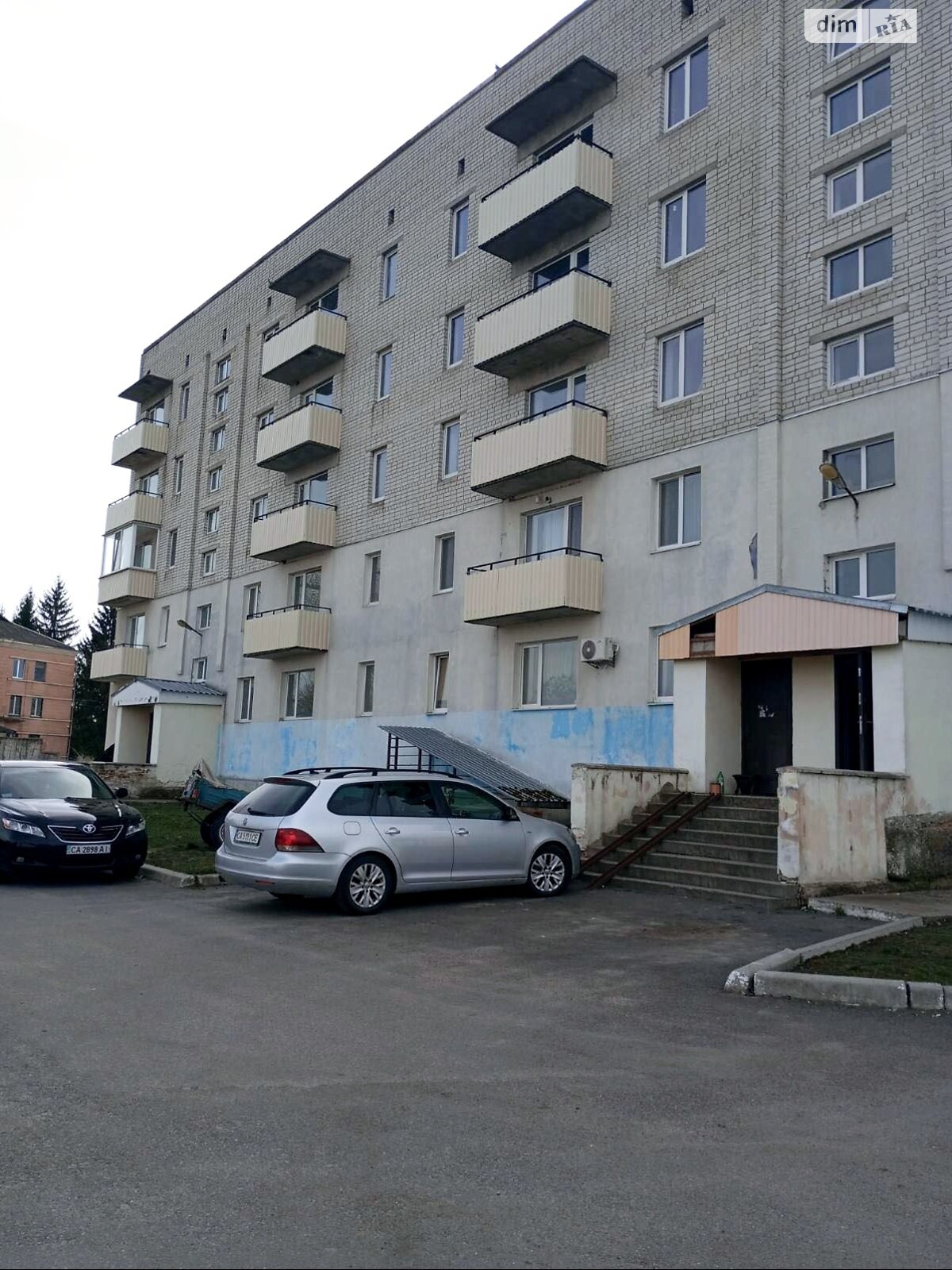 Продажа трехкомнатной квартиры в Лысянке, на ул. Почтовая, фото 1