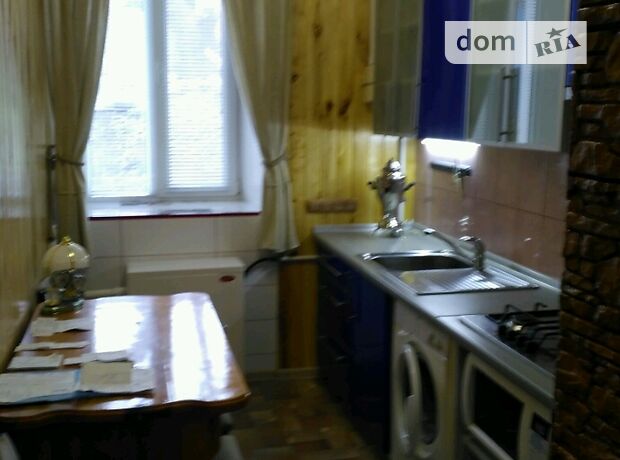 Продажа трехкомнатной квартиры в Люботине, фото 1 Продажа трехкомнатной квартиры в Люботине, фото 1