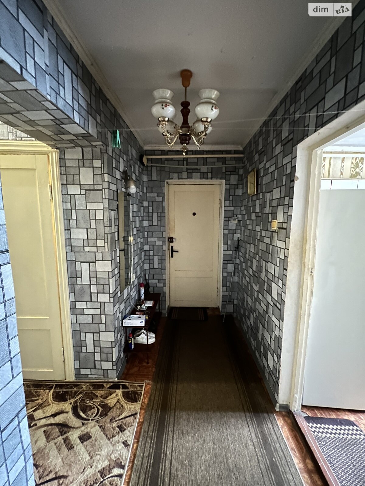 Продажа трехкомнатной квартиры в Магдалиновке, на ул. Центральная 67, кв. 1, район Магдалиновка фото 1 Продажа трехкомнатной квартиры в Магдалиновке, на ул. Центральная 67, кв. 1, район Магдалиновка фото 1