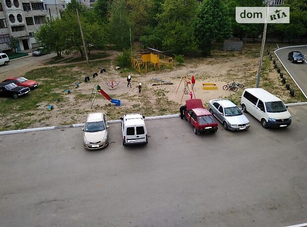 Продажа трехкомнатной квартиры в Малине, на Володимирська 26в район Малин фото 1 Продажа трехкомнатной квартиры в Малине, на Володимирська 26в район Малин фото 1