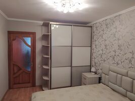 Продажа трехкомнатной квартиры в Мариуполе, на Шевченко 73, район Мариуполь фото 2