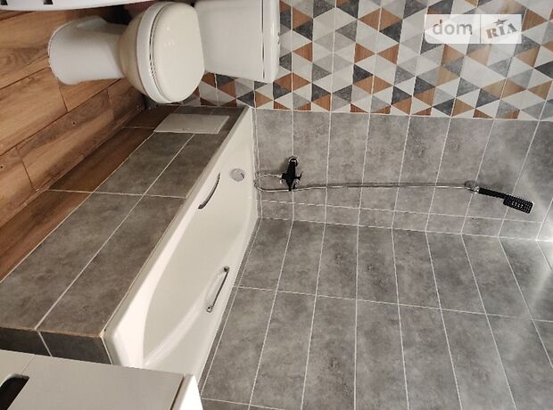 Продажа двухкомнатной квартиры в Мариуполе, на ул. Троицкая 32 район Центральный фото 1 Продажа двухкомнатной квартиры в Мариуполе, на ул. Троицкая 32 район Центральный фото 1