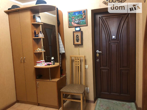 Продажа трехкомнатной квартиры в Мариуполе, на Зелинского ул 13, район Центральный фото 1 Продажа трехкомнатной квартиры в Мариуполе, на Зелинского ул 13, район Центральный фото 1
