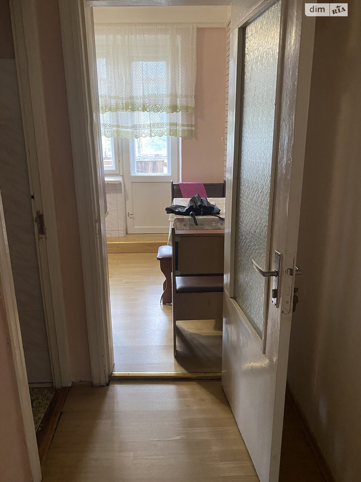 Продаж трикімнатної квартири в Міжгір'ї, на вул. Шевченка 67, район Міжгір'я фото 1 Продаж трикімнатної квартири в Міжгір'ї, на вул. Шевченка 67, район Міжгір'я фото 1