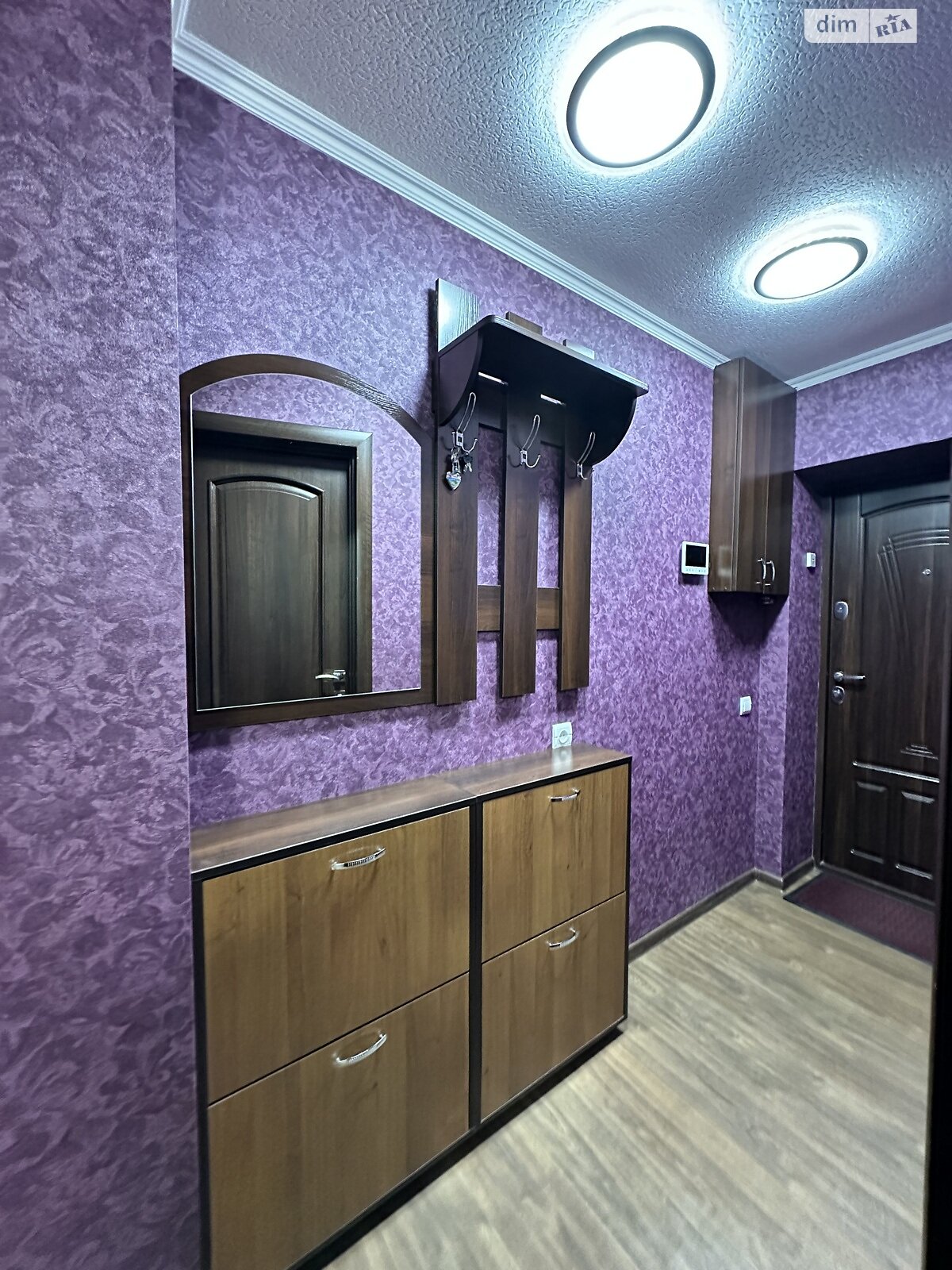 Продаж трикімнатної квартири в Мерефі, на Шовкостанція 3, фото 1 Продаж трикімнатної квартири в Мерефі, на Шовкостанція 3, фото 1
