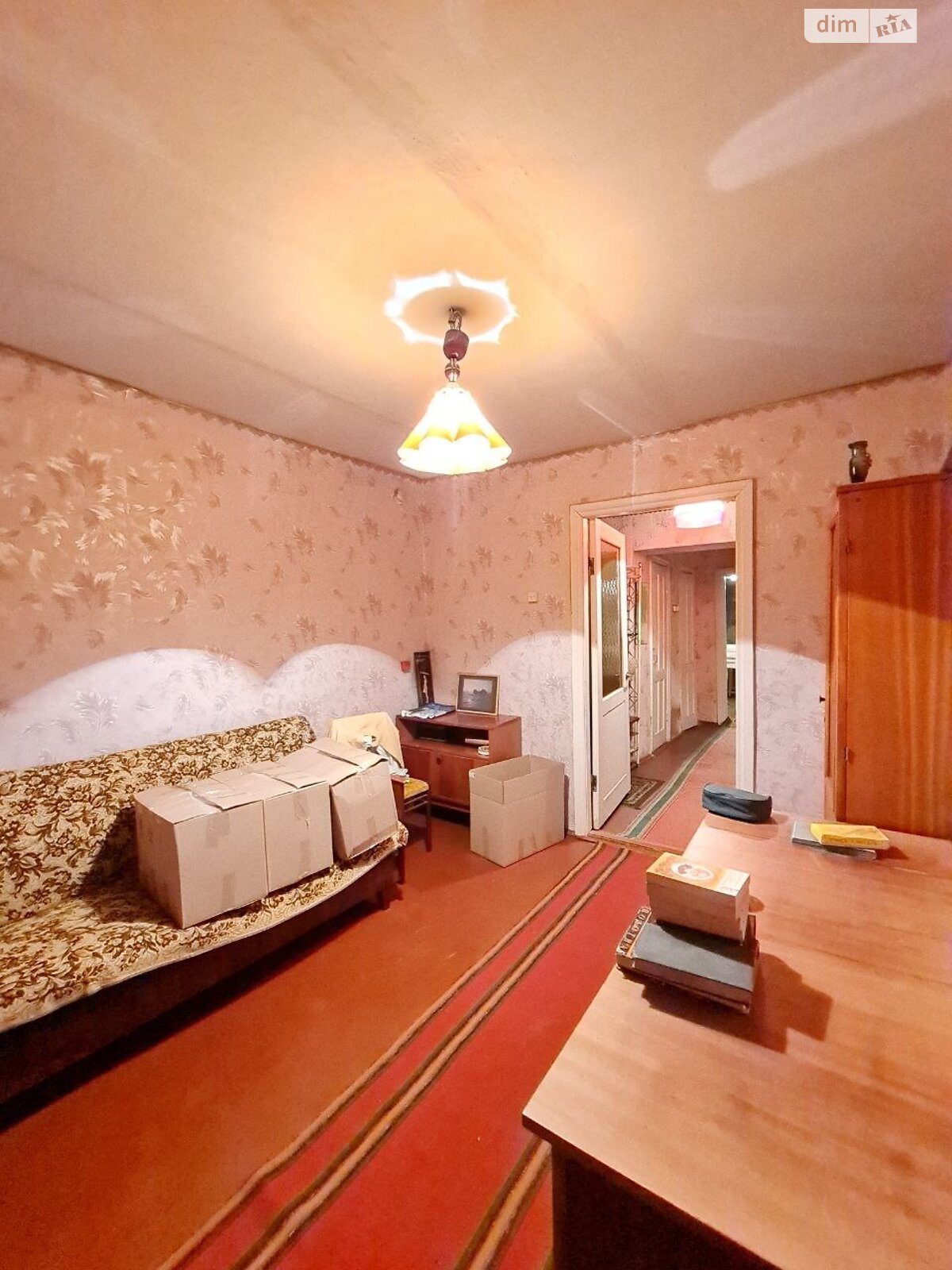 Продажа трехкомнатной квартиры в Михайловке, на ул. Центральная 54, фото 1 Продажа трехкомнатной квартиры в Михайловке, на ул. Центральная 54, фото 1