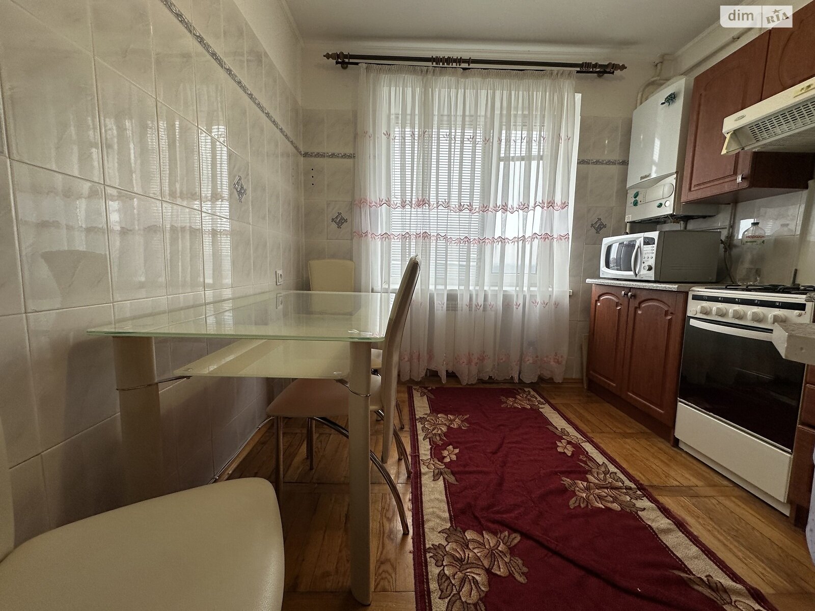 Продаж трикімнатної квартири в Микулинцях, на вул. Грушевського, фото 1 Продаж трикімнатної квартири в Микулинцях, на вул. Грушевського, фото 1