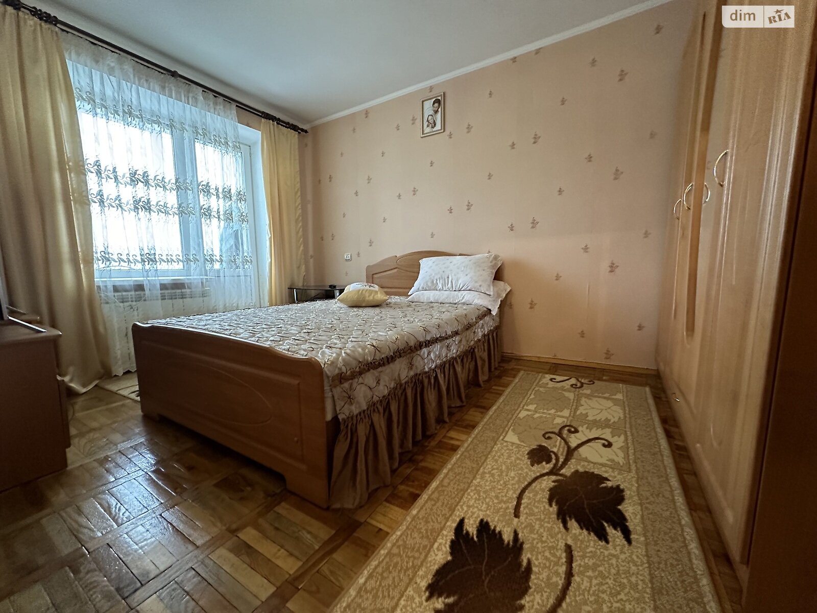 Продаж трикімнатної квартири в Микулинцях, на вул. Грушевського, фото 1 Продаж трикімнатної квартири в Микулинцях, на вул. Грушевського, фото 1