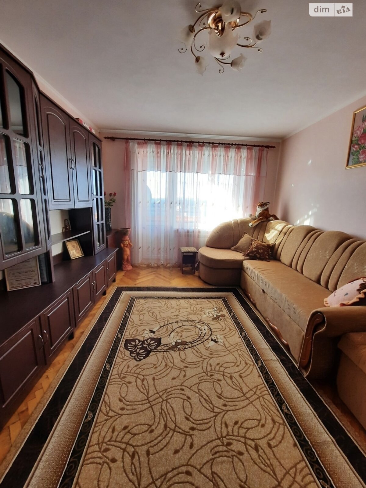 Продажа трехкомнатной квартиры в Микулинцах, на ул. Грушевского, фото 1 Продажа трехкомнатной квартиры в Микулинцах, на ул. Грушевского, фото 1