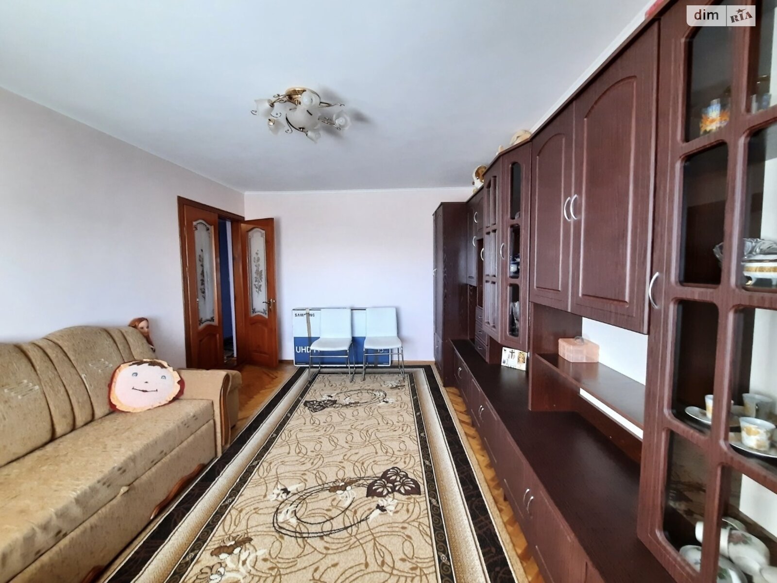 Продажа трехкомнатной квартиры в Микулинцах, на ул. Грушевского, фото 1 Продажа трехкомнатной квартиры в Микулинцах, на ул. Грушевского, фото 1