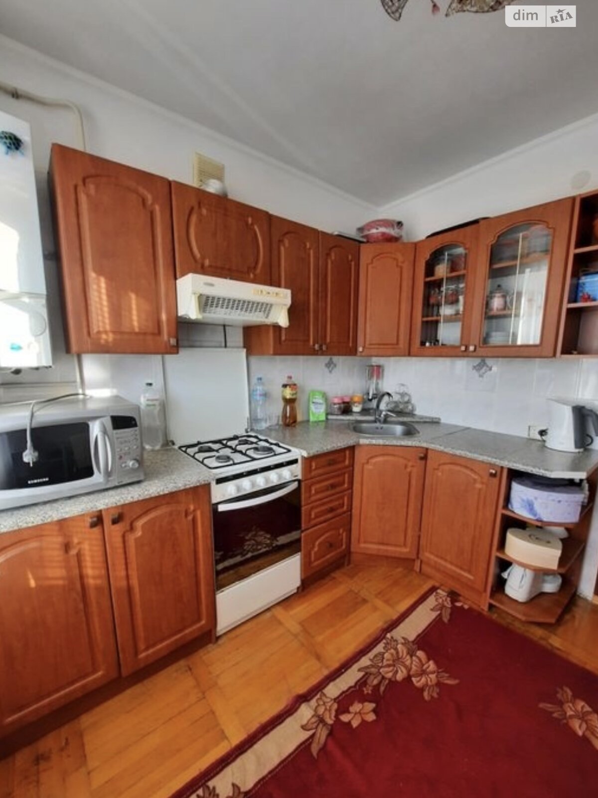 Продажа трехкомнатной квартиры в Микулинцах, на ул. Грушевского, фото 1 Продажа трехкомнатной квартиры в Микулинцах, на ул. Грушевского, фото 1