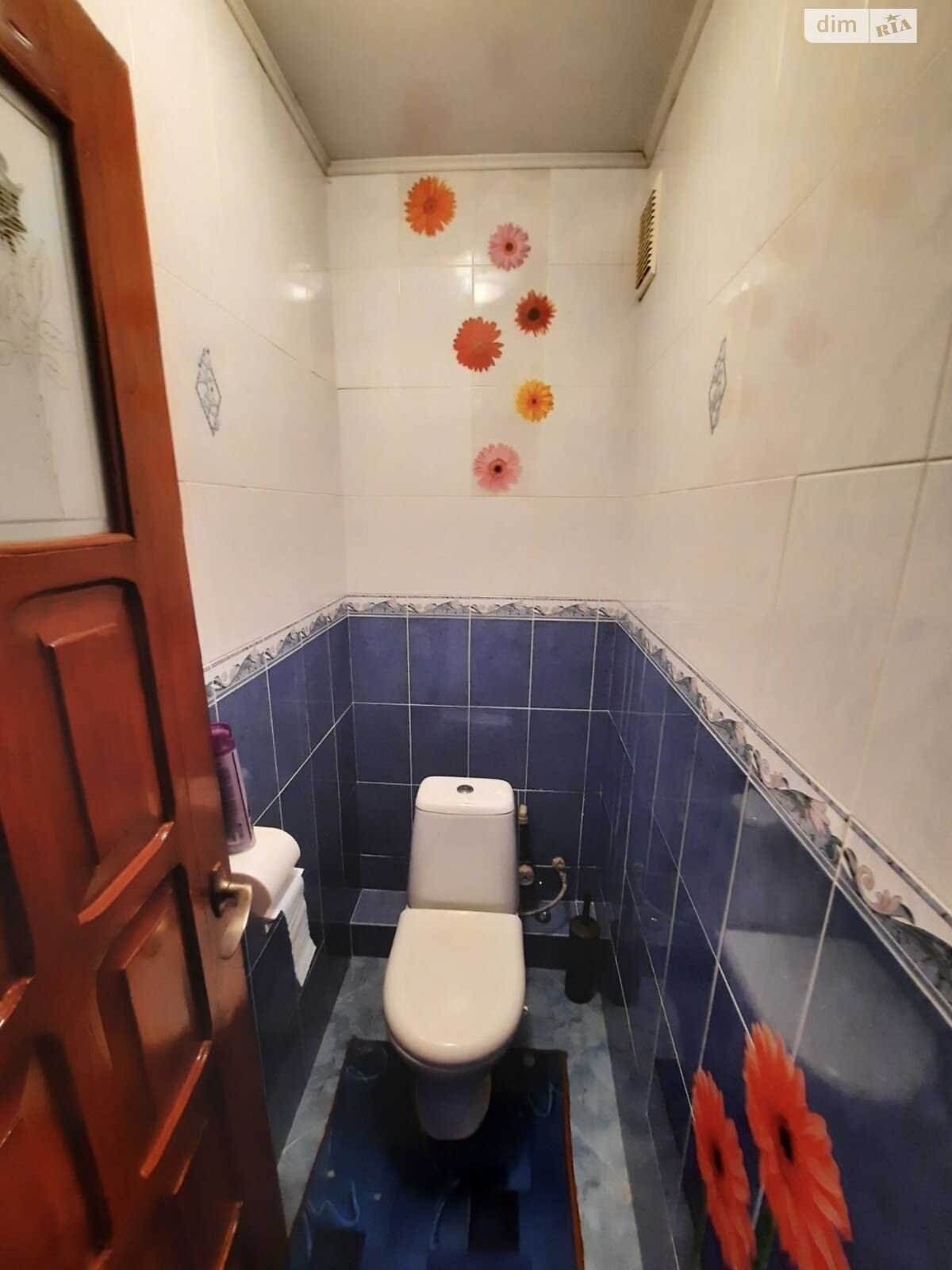 Продажа трехкомнатной квартиры в Микулинцах, на ул. Грушевского, фото 1 Продажа трехкомнатной квартиры в Микулинцах, на ул. Грушевского, фото 1