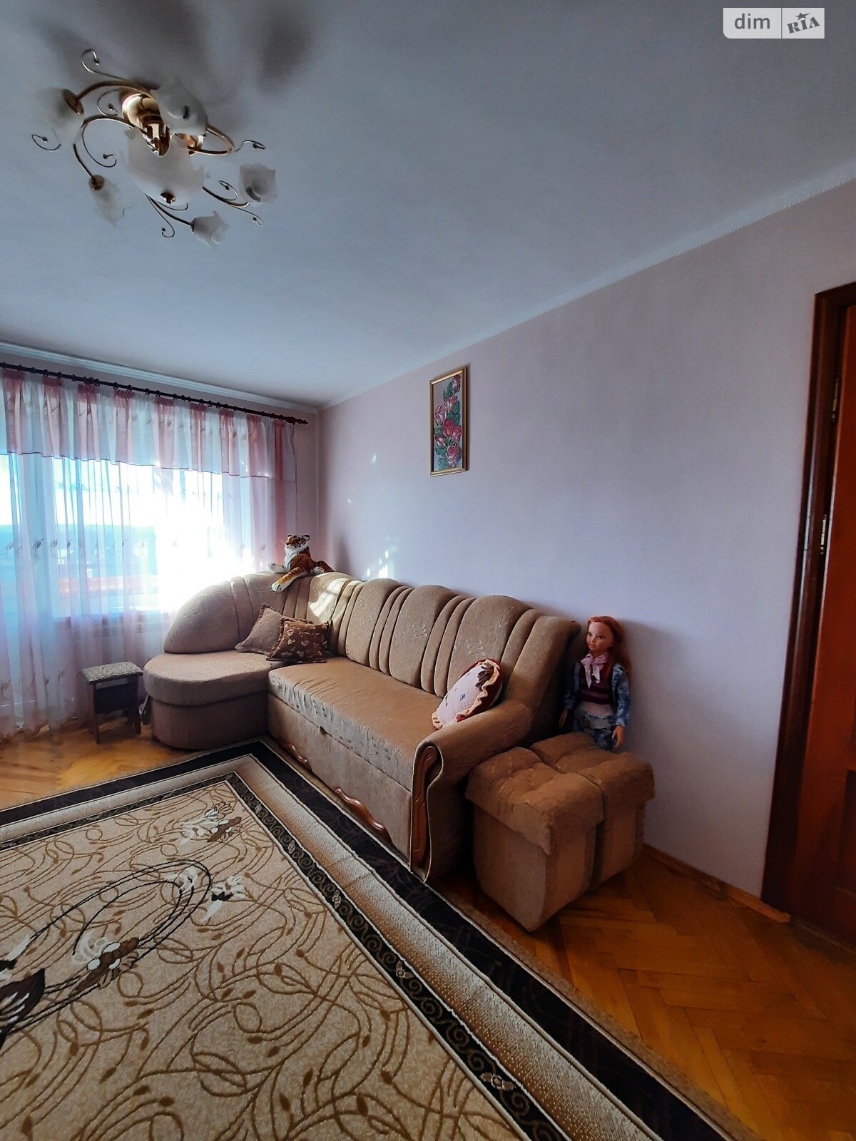 Продажа трехкомнатной квартиры в Микулинцах, на ул. Грушевского, фото 1 Продажа трехкомнатной квартиры в Микулинцах, на ул. Грушевского, фото 1
