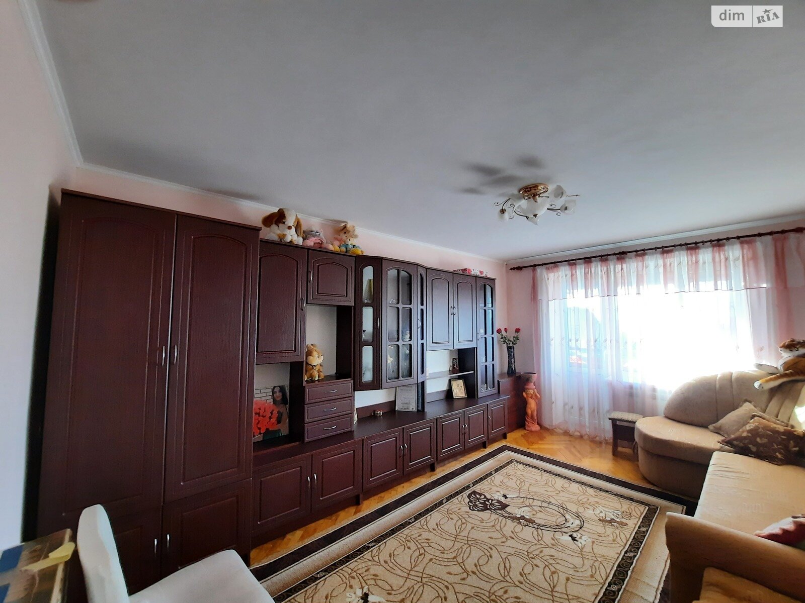 Продажа трехкомнатной квартиры в Микулинцах, на ул. Грушевского, фото 1 Продажа трехкомнатной квартиры в Микулинцах, на ул. Грушевского, фото 1