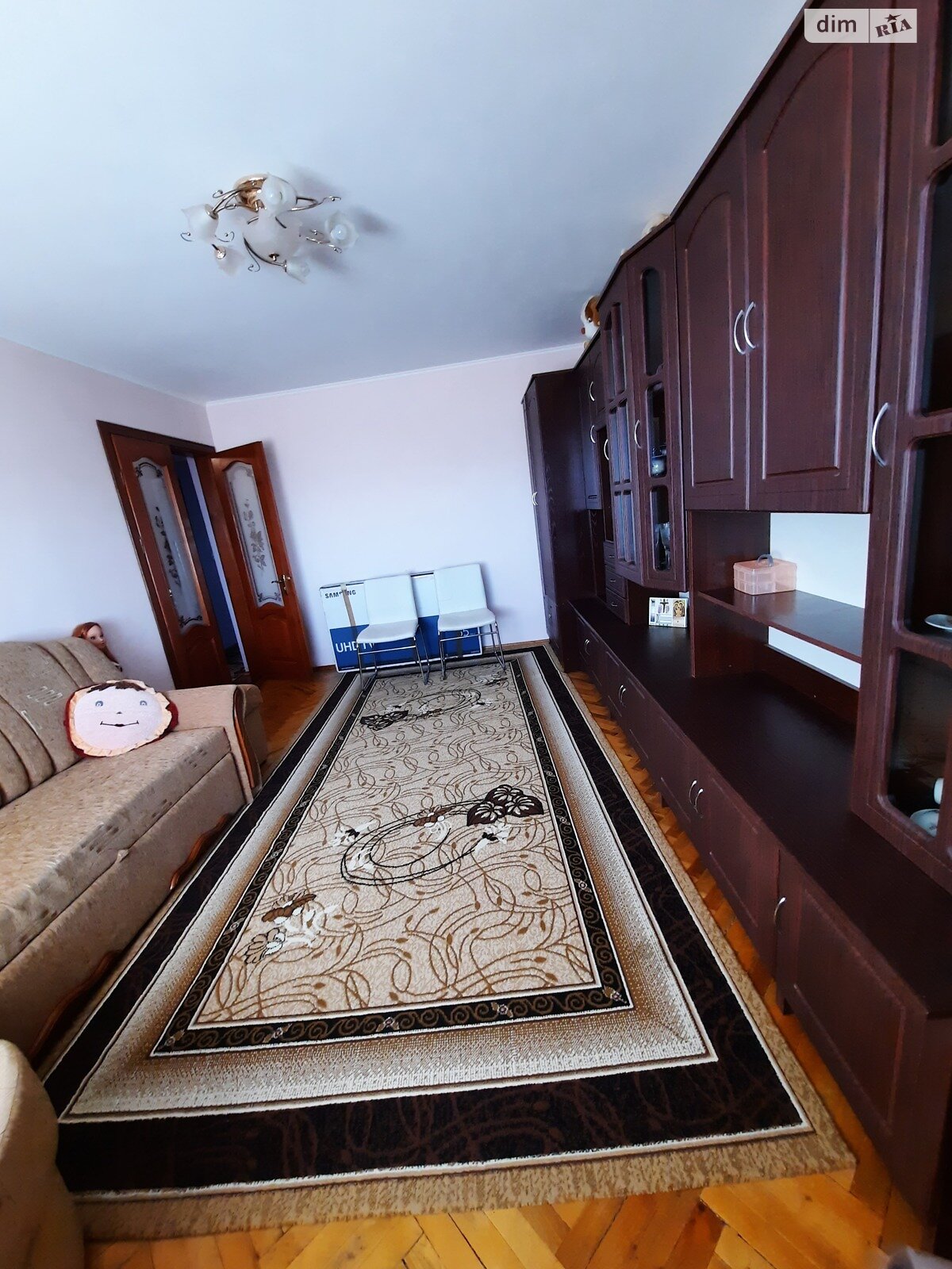 Продажа трехкомнатной квартиры в Микулинцах, на ул. Грушевского, фото 1 Продажа трехкомнатной квартиры в Микулинцах, на ул. Грушевского, фото 1