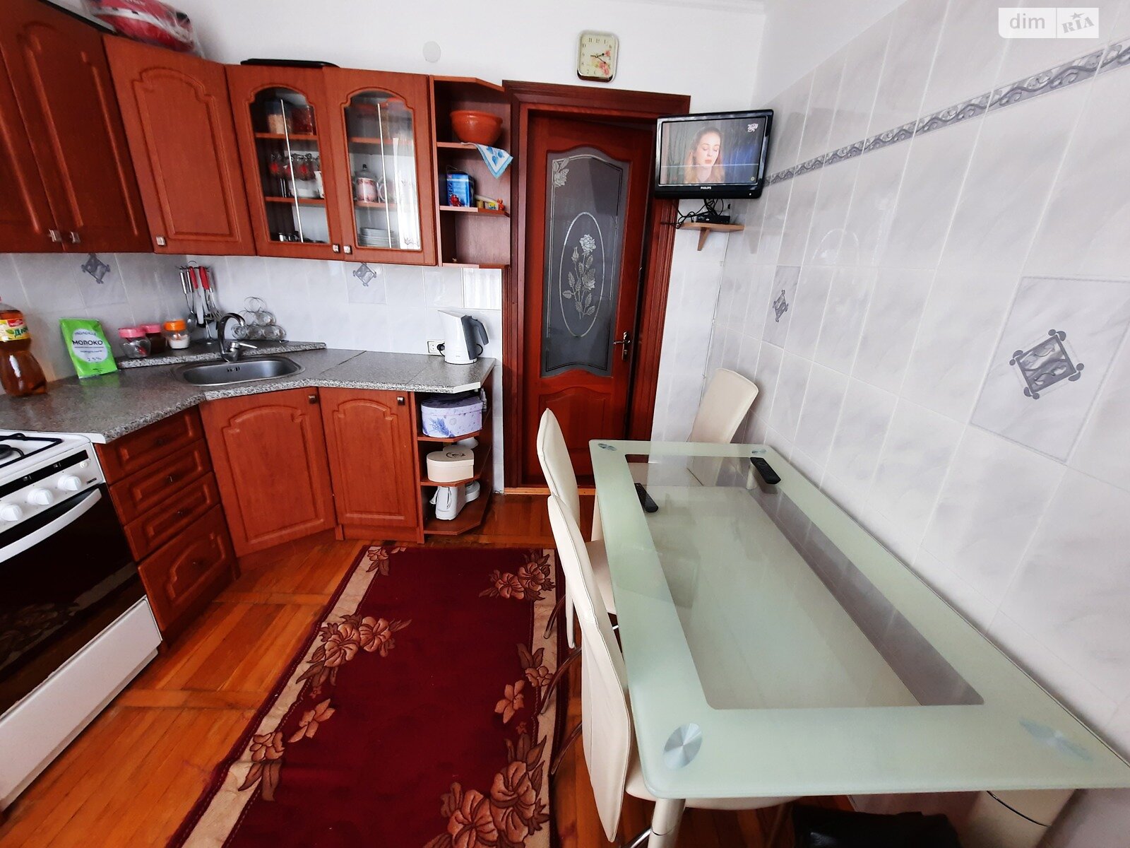 Продажа трехкомнатной квартиры в Микулинцах, на ул. Грушевского, фото 1 Продажа трехкомнатной квартиры в Микулинцах, на ул. Грушевского, фото 1