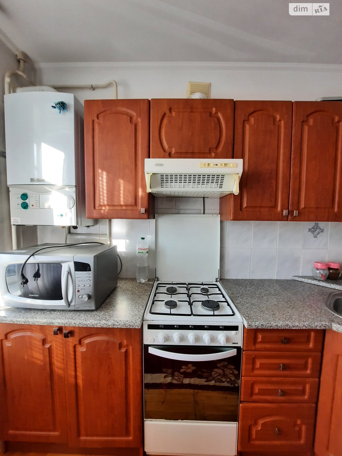 Продажа трехкомнатной квартиры в Микулинцах, на ул. Грушевского, фото 1 Продажа трехкомнатной квартиры в Микулинцах, на ул. Грушевского, фото 1
