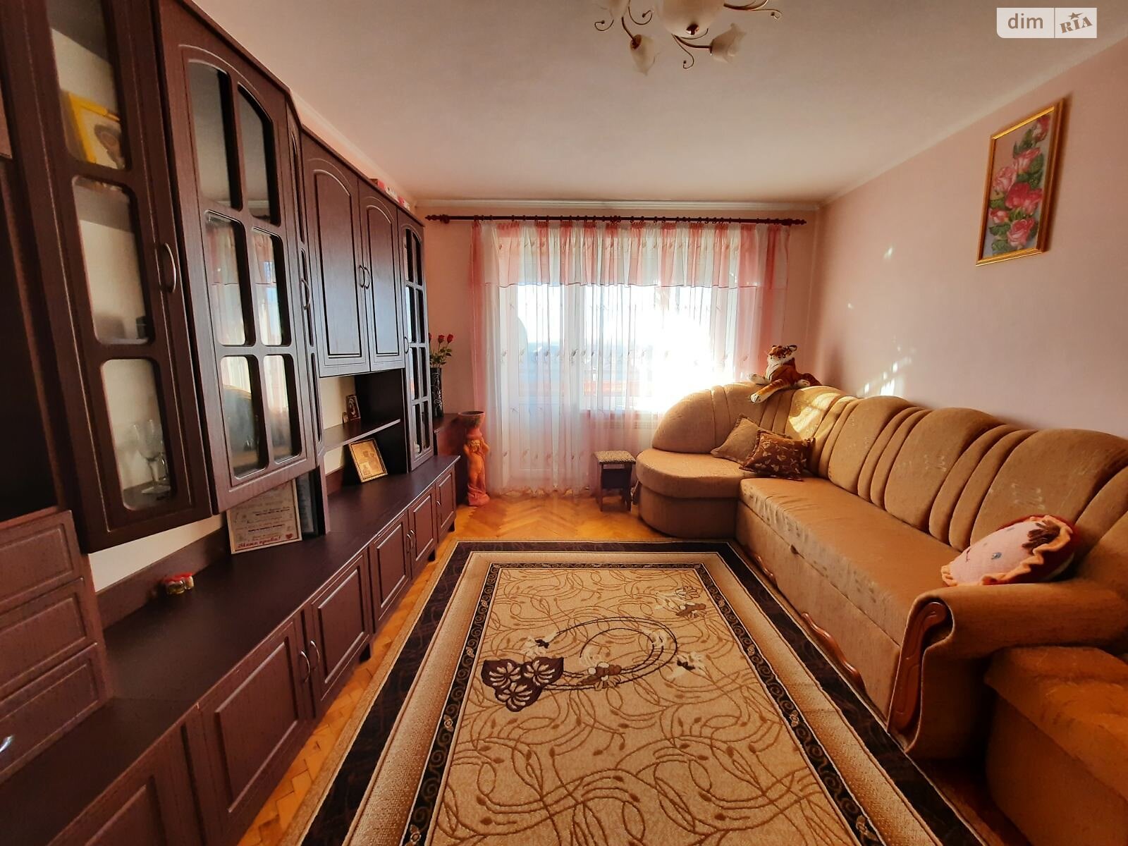 Продажа трехкомнатной квартиры в Микулинцах, на ул. Грушевского, фото 1 Продажа трехкомнатной квартиры в Микулинцах, на ул. Грушевского, фото 1