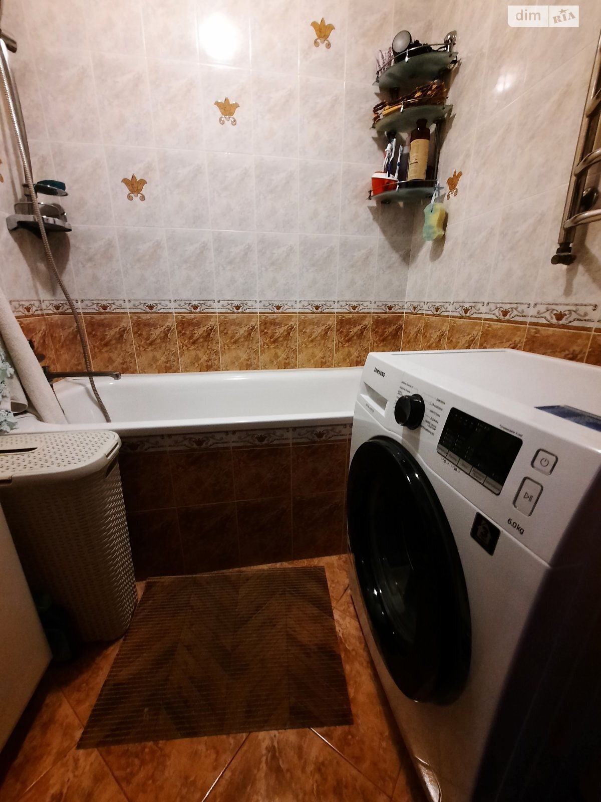 Продажа трехкомнатной квартиры в Микулинцах, на ул. Грушевского, фото 1 Продажа трехкомнатной квартиры в Микулинцах, на ул. Грушевского, фото 1