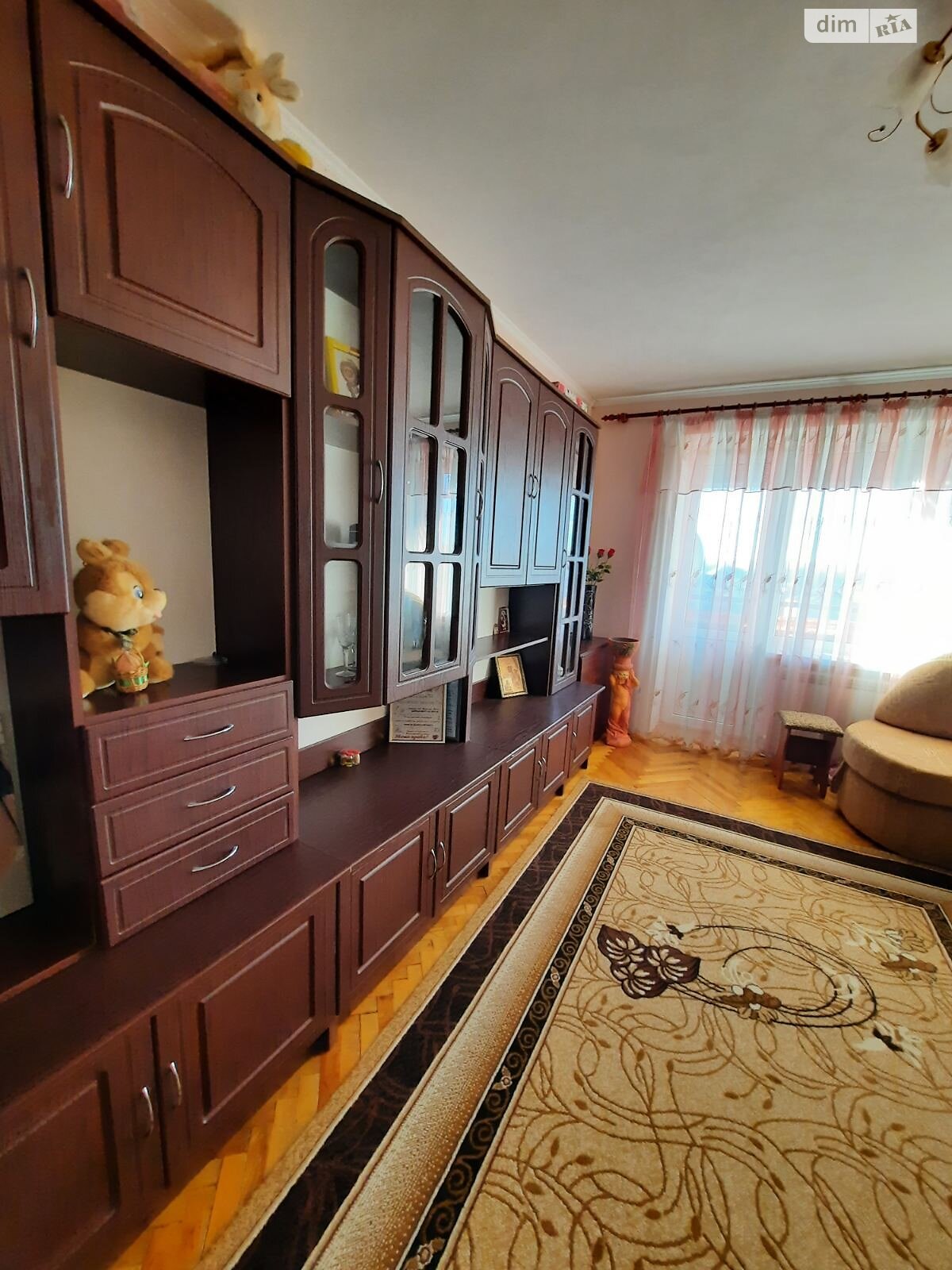 Продажа трехкомнатной квартиры в Микулинцах, на ул. Грушевского, фото 1 Продажа трехкомнатной квартиры в Микулинцах, на ул. Грушевского, фото 1
