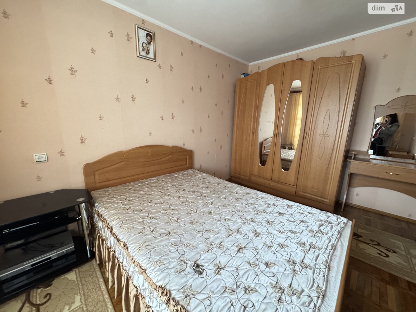 Продажа трехкомнатной квартиры в Микулинцах, на ул. Грушевского, фото 1