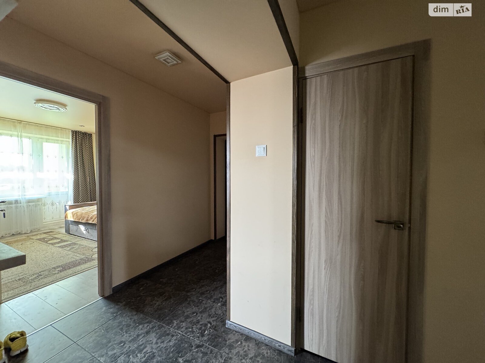 Продажа трехкомнатной квартиры в Микулинцах, на ул. Тернопольская, фото 1 Продажа трехкомнатной квартиры в Микулинцах, на ул. Тернопольская, фото 1