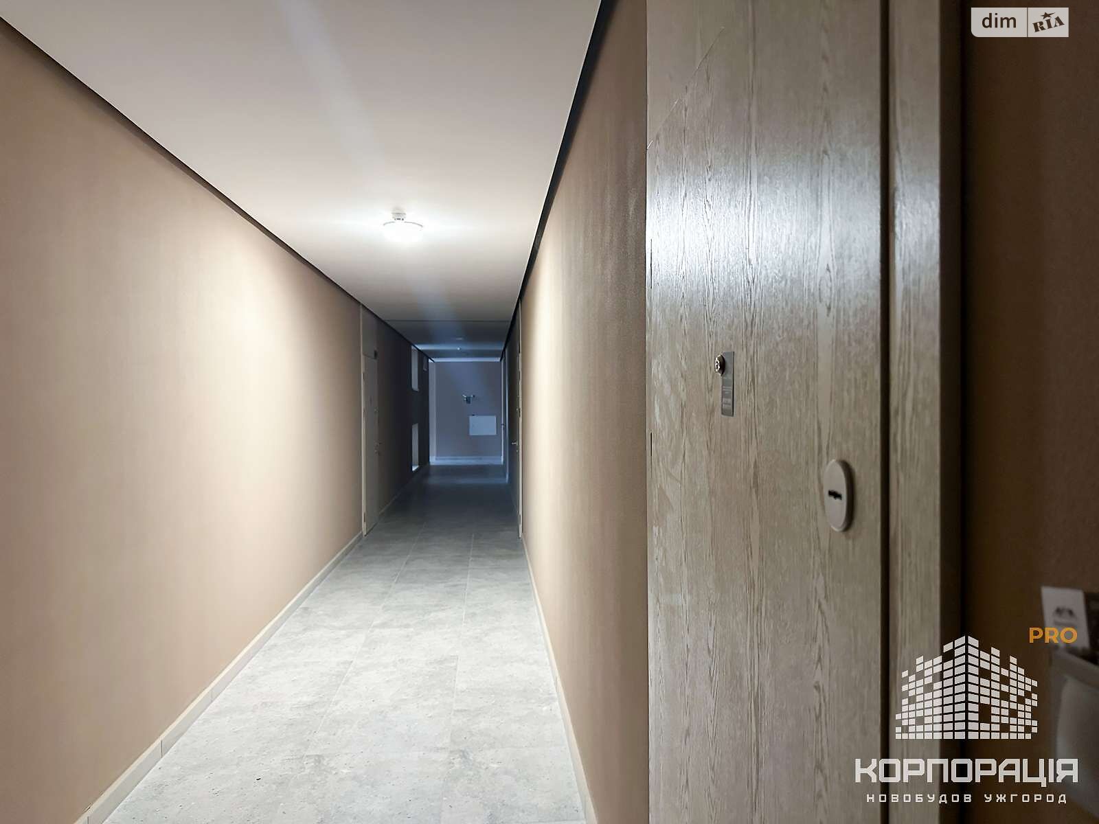 Продажа трехкомнатной квартиры в Минае, на ул. Августина Волошина 2, фото 1 Продажа трехкомнатной квартиры в Минае, на ул. Августина Волошина 2, фото 1