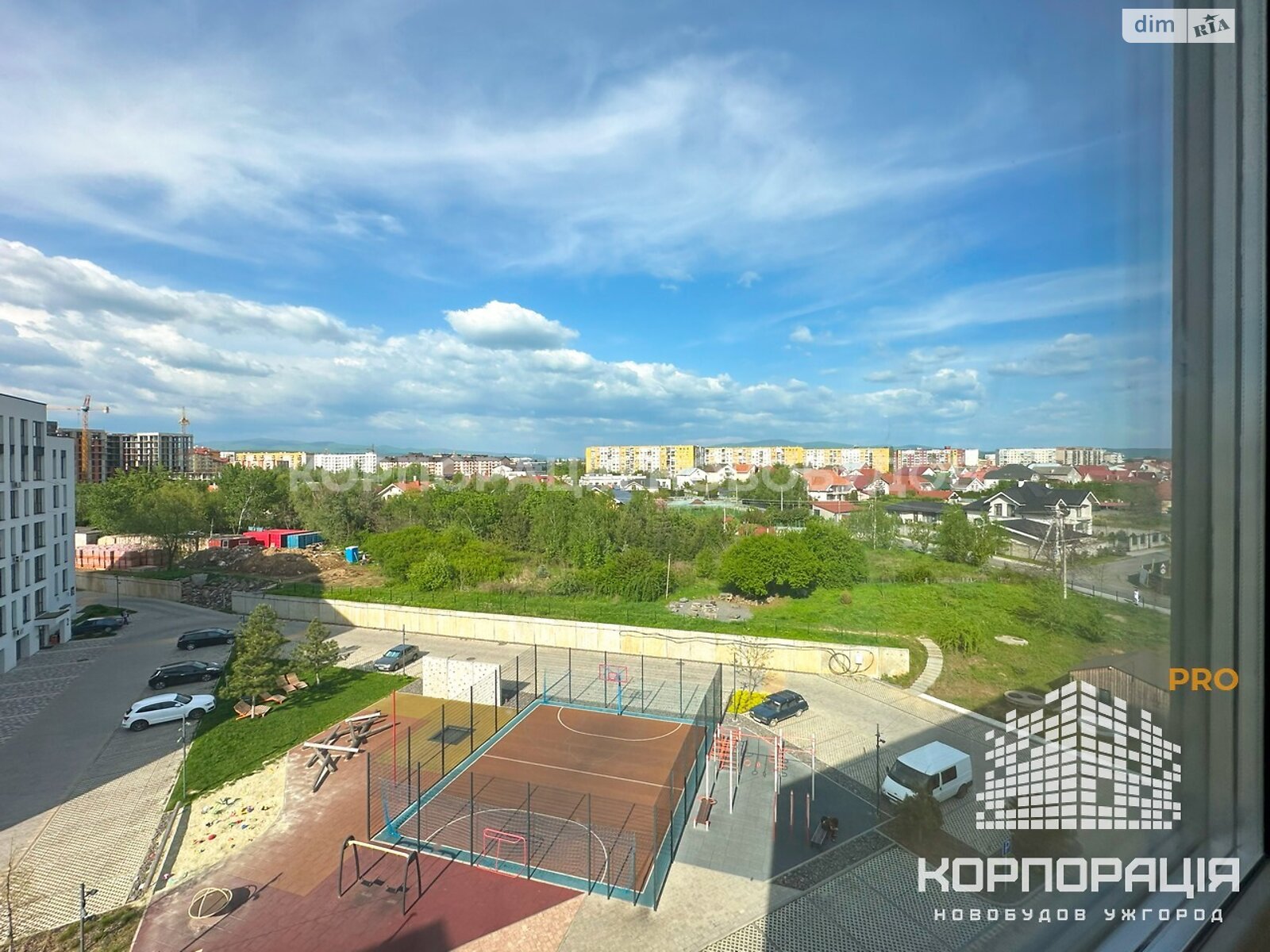 Продажа трехкомнатной квартиры в Минае, на ул. Августина Волошина 2, фото 1 Продажа трехкомнатной квартиры в Минае, на ул. Августина Волошина 2, фото 1