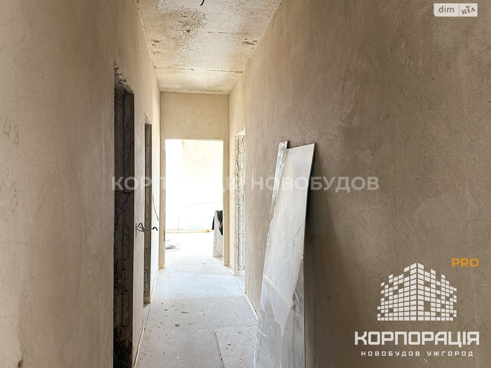 Продажа трехкомнатной квартиры в Минае, на ул. Августина Волошина 2, фото 1 Продажа трехкомнатной квартиры в Минае, на ул. Августина Волошина 2, фото 1