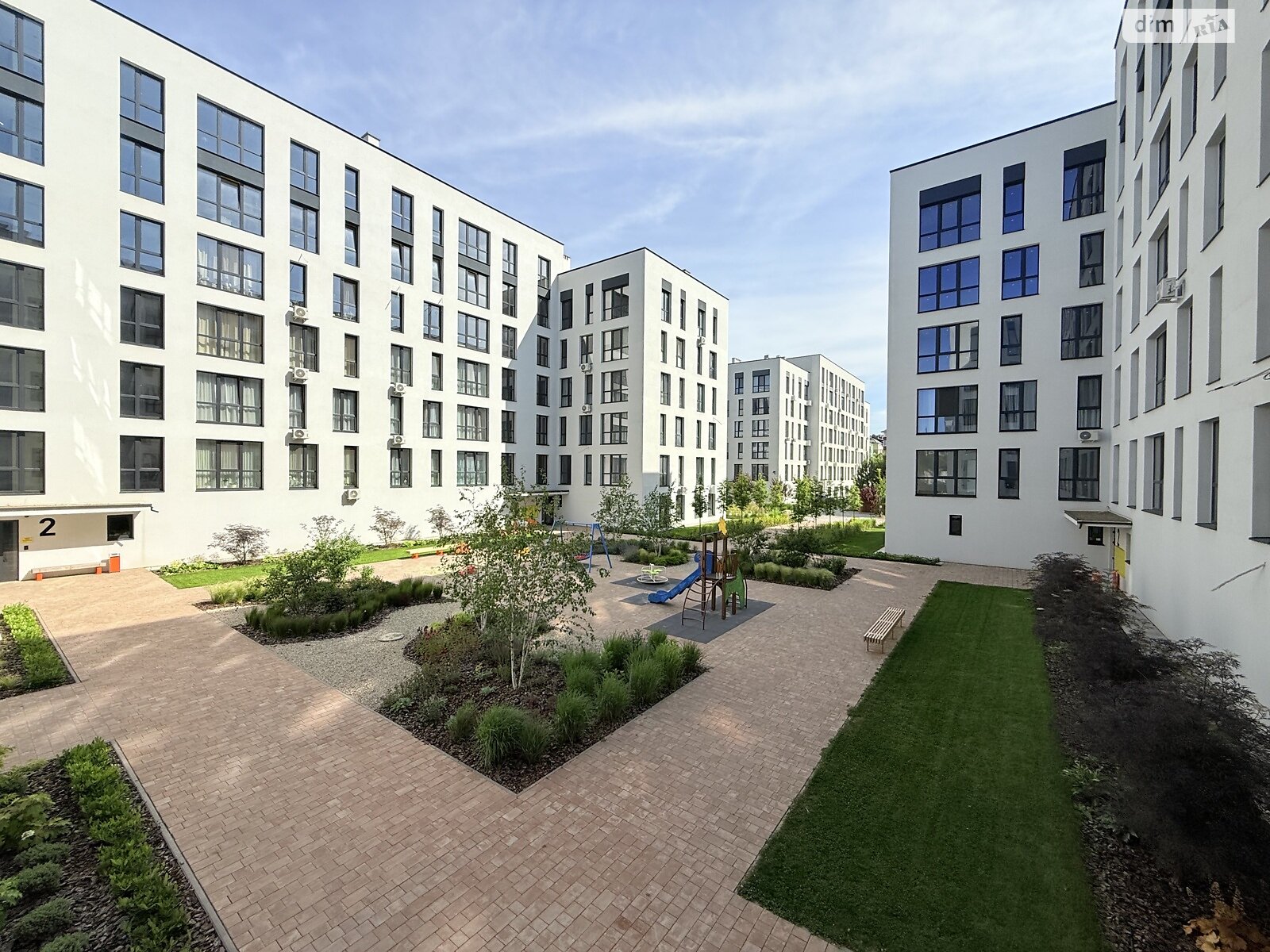 Продаж двокімнатної квартири в Минаї, на вул. Августина Волошина 22, фото 1 Продаж двокімнатної квартири в Минаї, на вул. Августина Волошина 22, фото 1