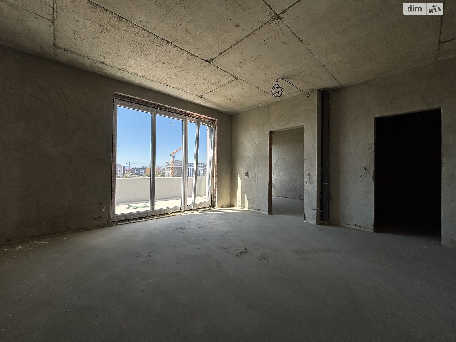 Продаж трикімнатної квартири в Минаї, на вул. Августина Волошина 18, кв. 607, фото 1 Продаж трикімнатної квартири в Минаї, на вул. Августина Волошина 18, кв. 607, фото 1