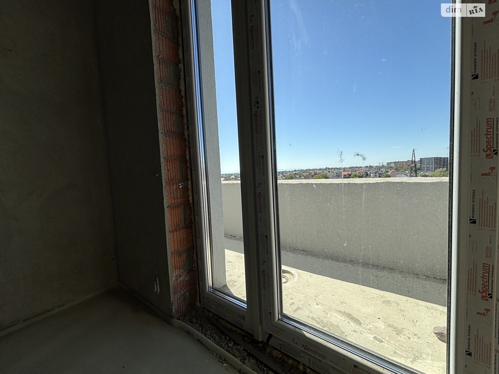 Продаж трикімнатної квартири в Минаї, на вул. Августина Волошина 18, кв. 607, фото 1 Продаж трикімнатної квартири в Минаї, на вул. Августина Волошина 18, кв. 607, фото 1