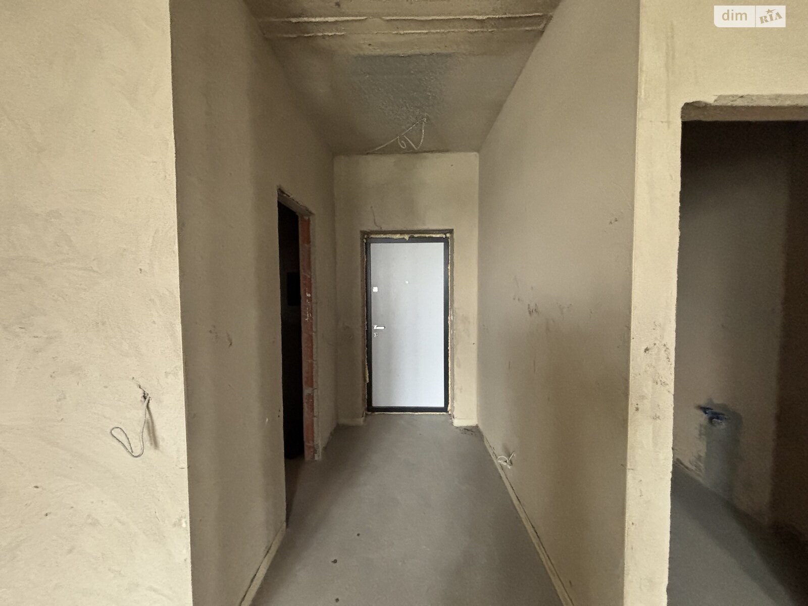 Продаж трикімнатної квартири в Минаї, на вул. Августина Волошина 22, кв. 305, фото 1