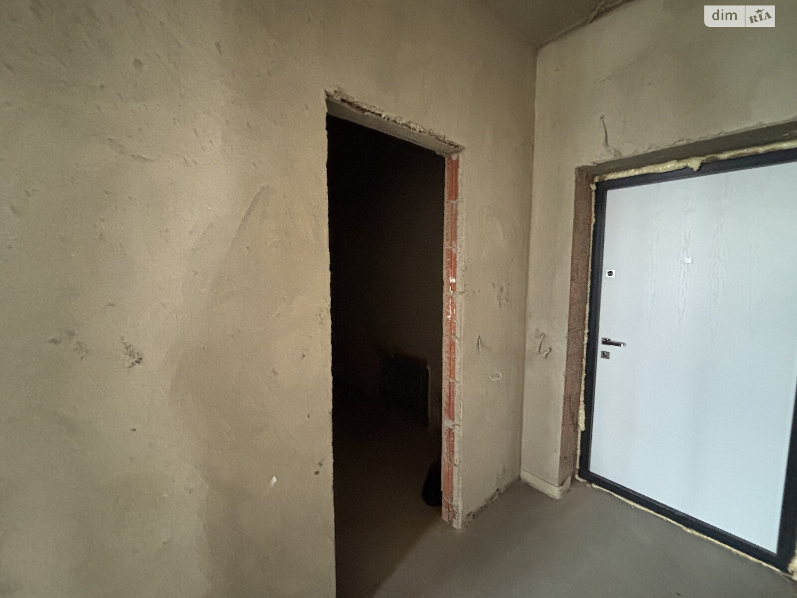 Продаж трикімнатної квартири в Минаї, на вул. Августина Волошина 22, кв. 305, фото 1