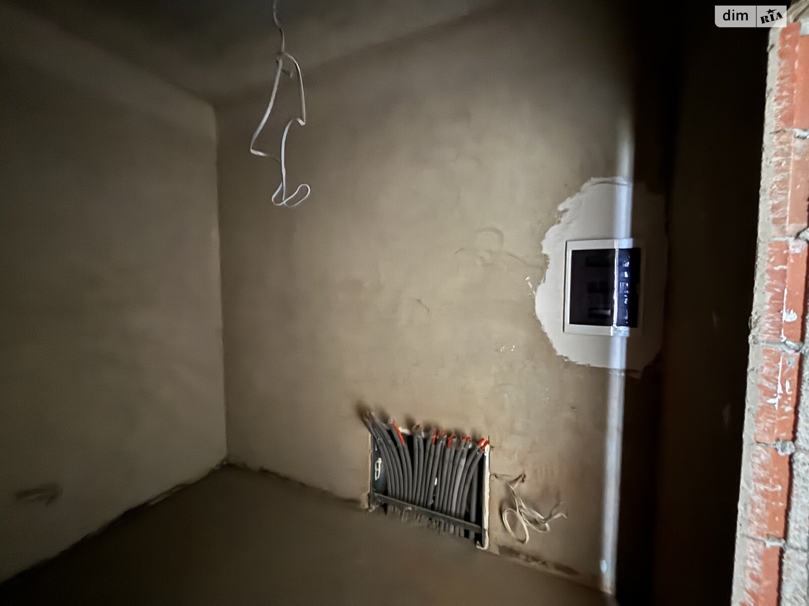 Продаж трикімнатної квартири в Минаї, на вул. Августина Волошина 22, кв. 305, фото 1