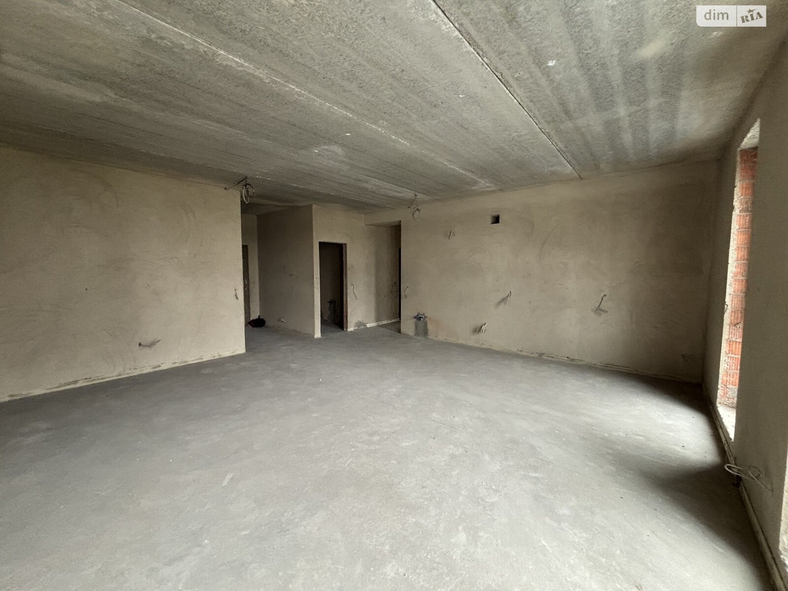 Продаж трикімнатної квартири в Минаї, на вул. Августина Волошина 22, кв. 305, фото 1