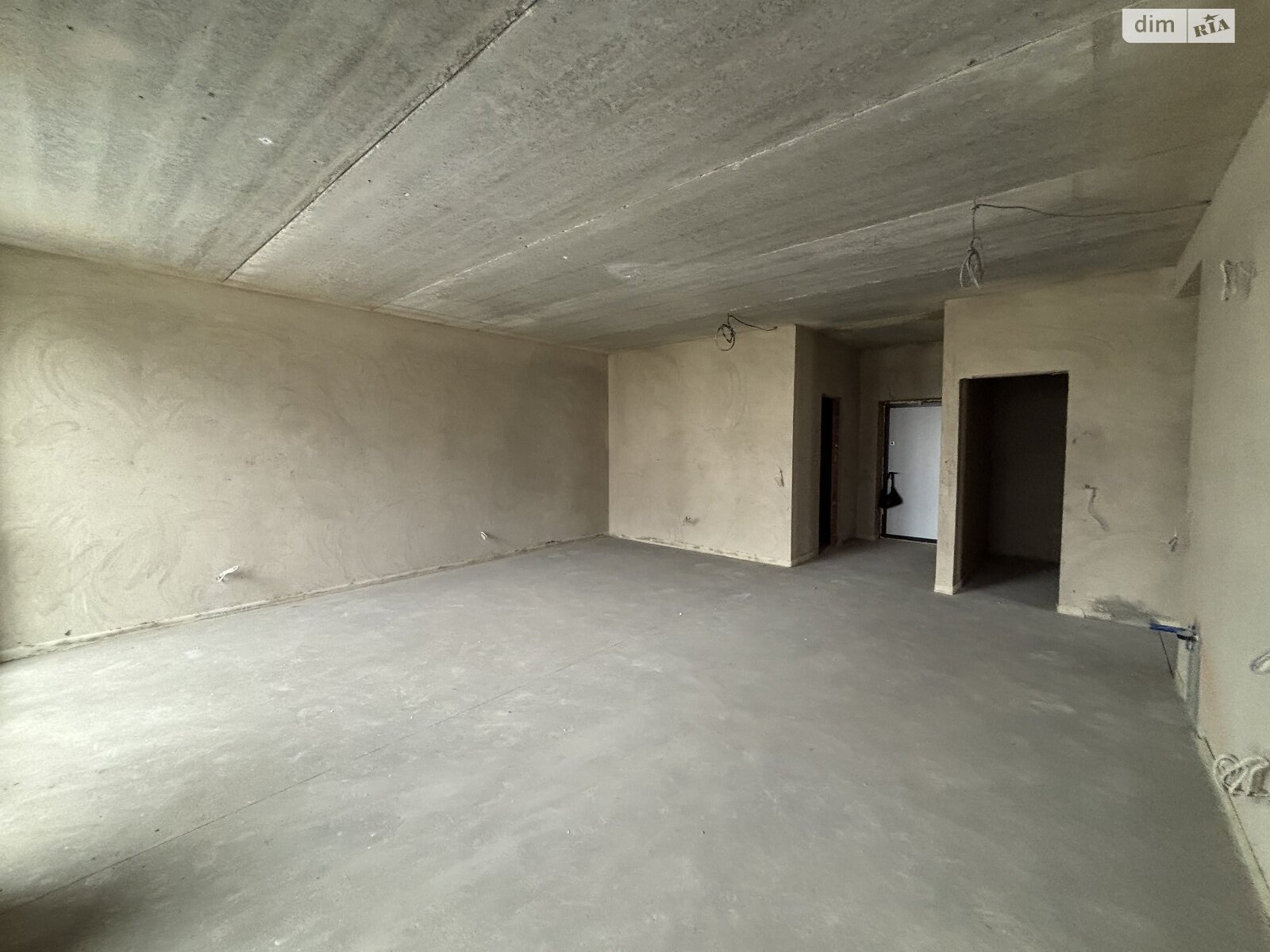 Продаж трикімнатної квартири в Минаї, на вул. Августина Волошина 22, кв. 305, фото 1